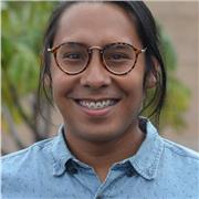 Profesor de ciencias sociales y filosofía para enseñar a cualquier persona que lo requiera